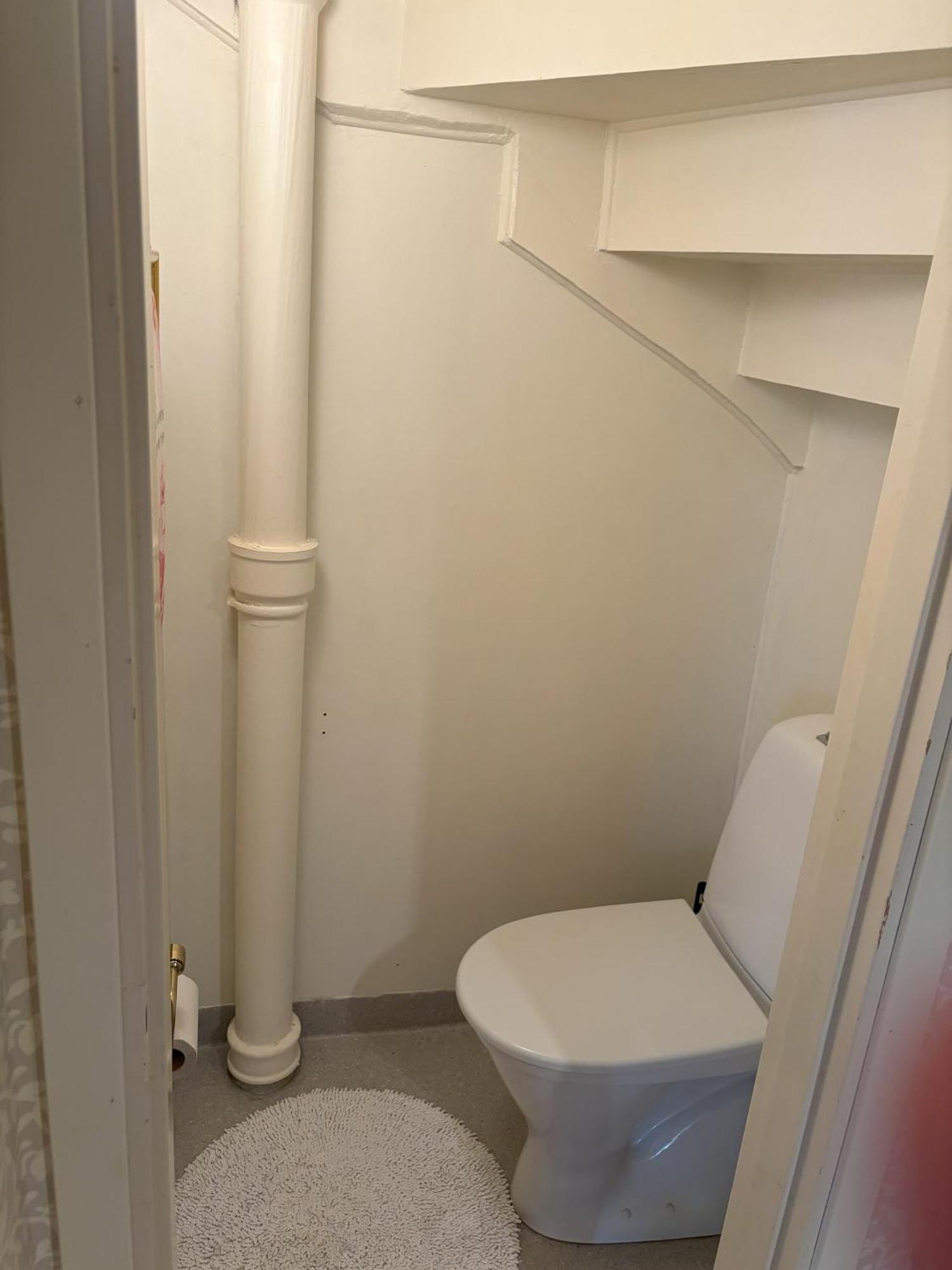 Laegenhet I Sekelskifteshus Apartment