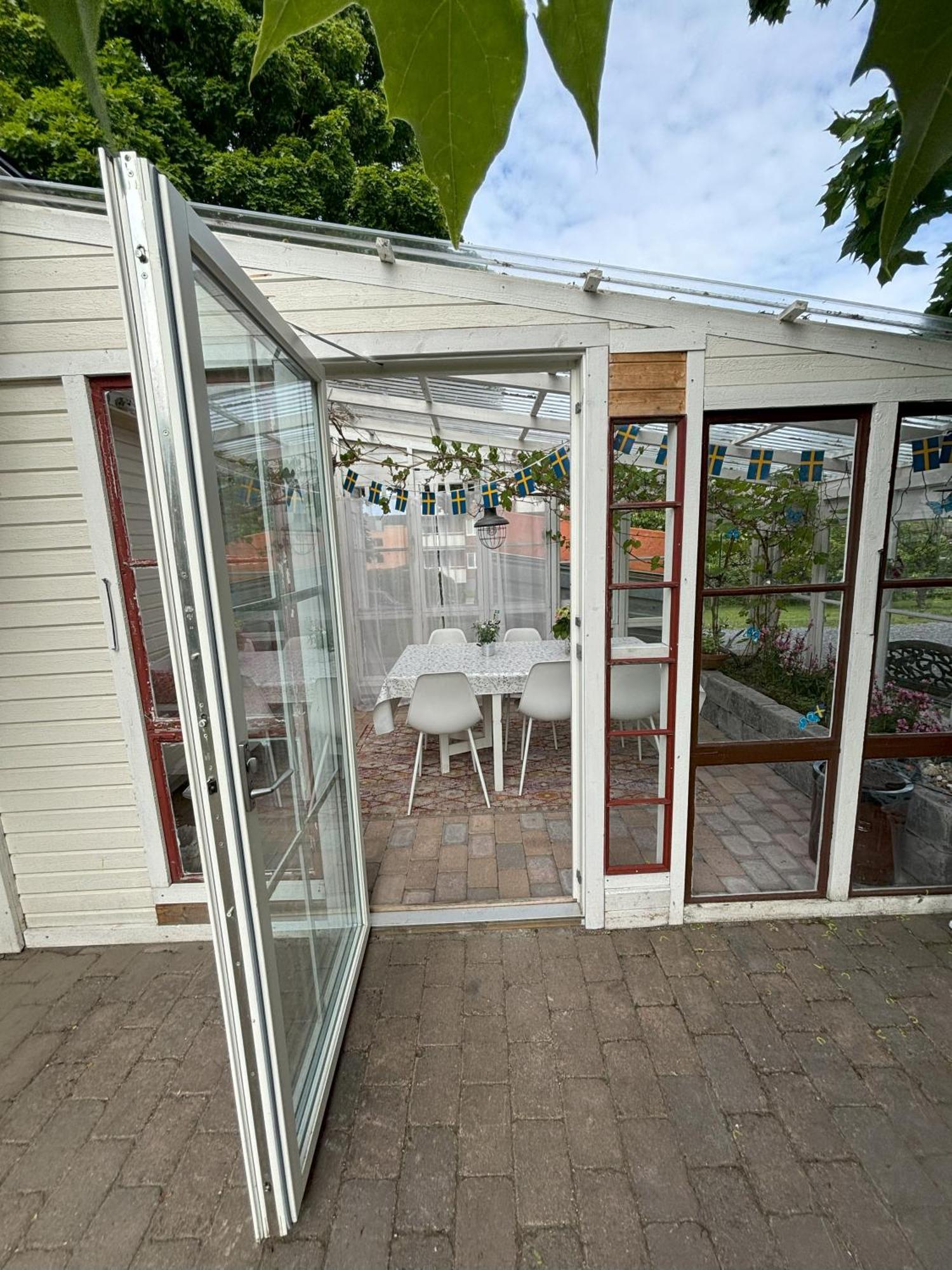 Laegenhet I Sekelskifteshus Apartment